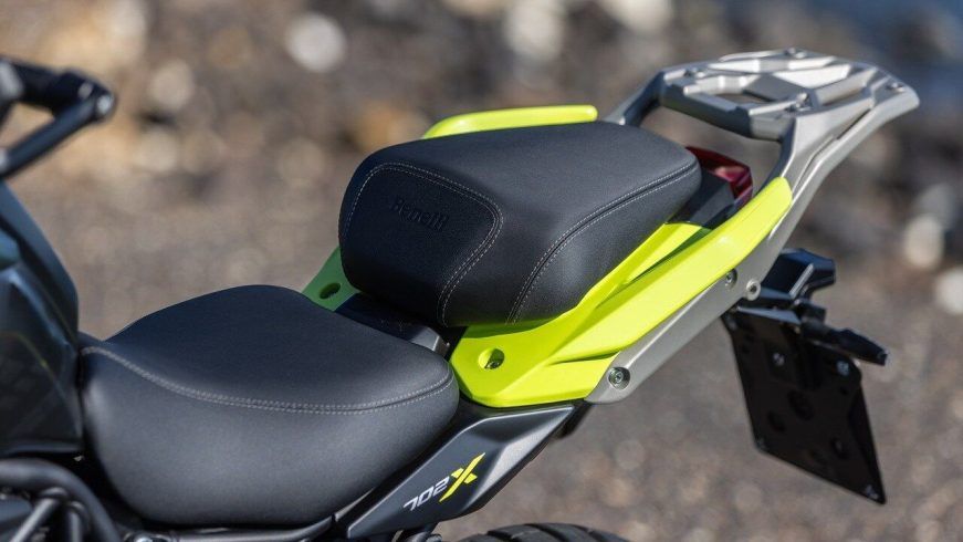 TRK 702 X