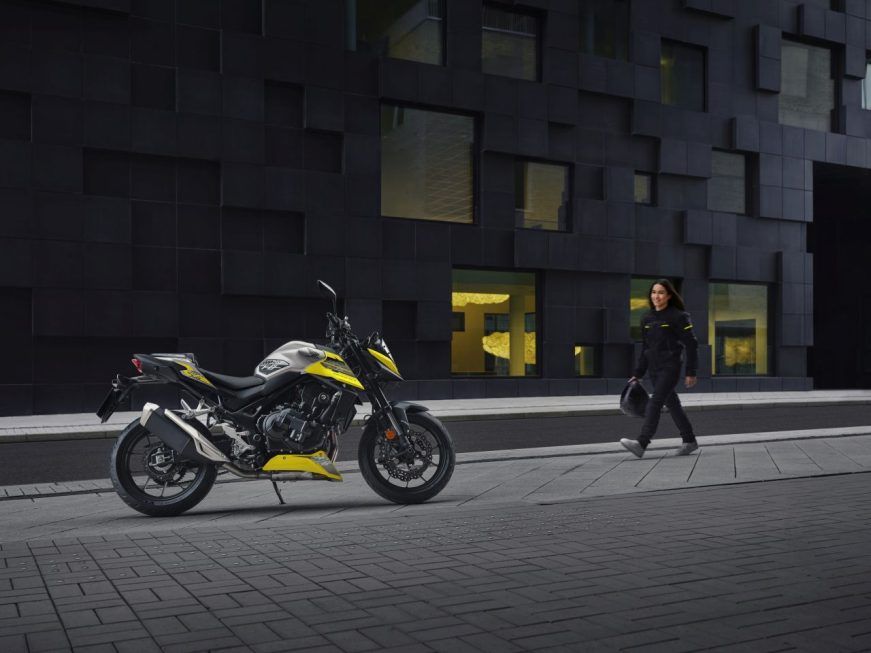 CB750 Hornet