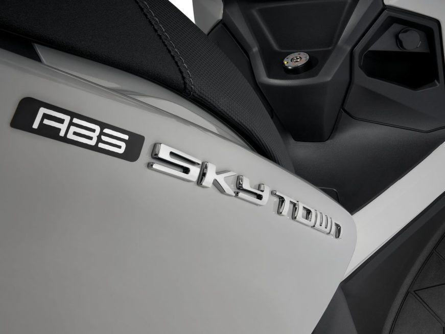 SKY TOWN 125 ABS SKY TOWN 125 ABS