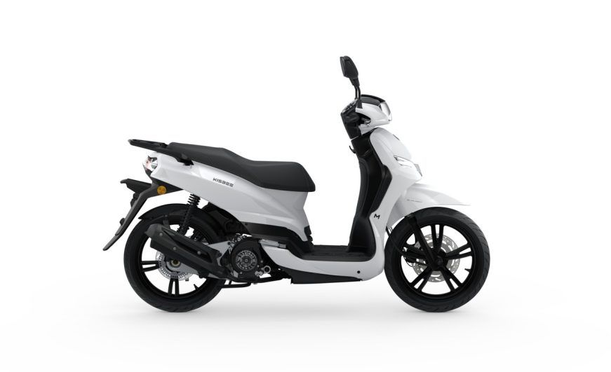 Kisbee M