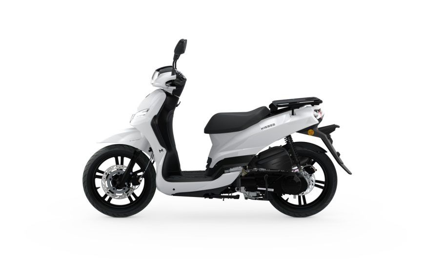 Kisbee M